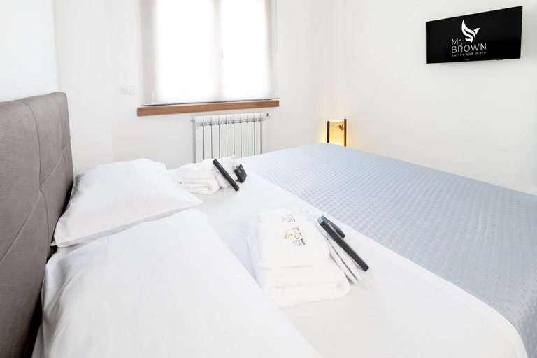 Bedroom 2, Mr. Brown - Monteverde Apartment, Rome