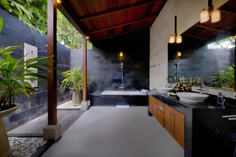 Bathroom, Luxury 6 BR Pool Villa #Z235, Gianyar