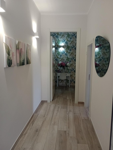 Others 5, Viola di Mare Rooms and Parking, Campobasso