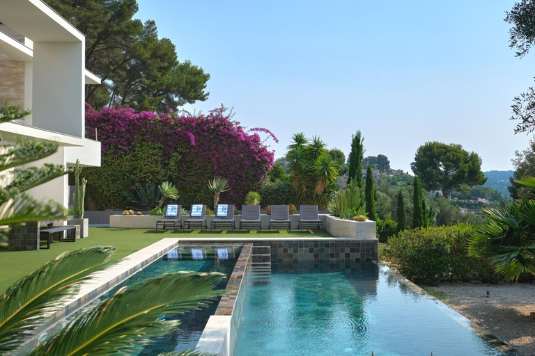 Sport & Beauty 2, Cannes - Modern villa with 180° sea view, Alpes-Maritimes
