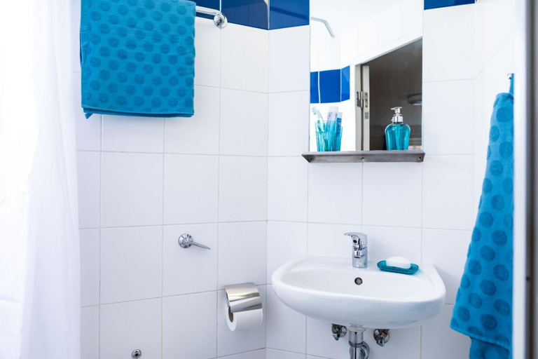 Bathroom 5, Albert Court (Campus Accommodation), Sefton