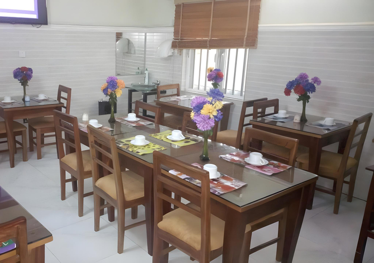 Food & Drinks 4, Nue-Crest Hotels & Suites, Enugu East