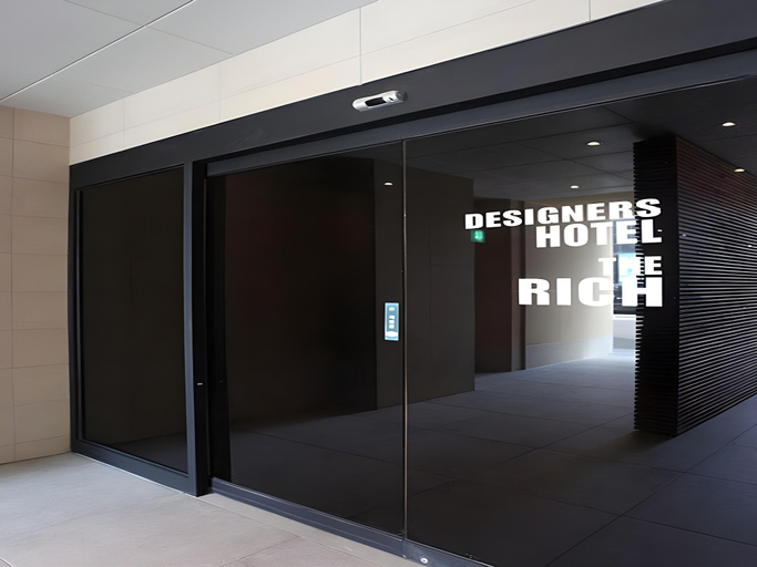 Others 5, Hotel Rich, Goyang