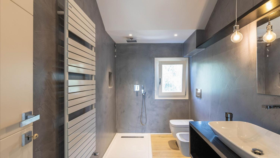 Bathroom 3, Luxury Apartments in Modern Villa, Imperia
