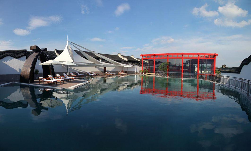 Sport & Beauty, Waterside Resort, Jiaxing