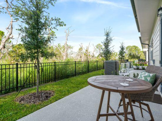 5, Lovely Townhome Sleeps 8 Eve101, Polk