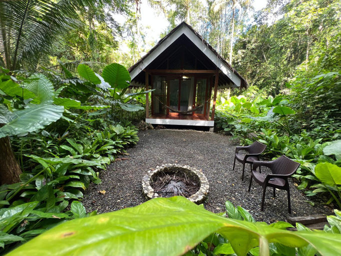 5, Dalakit House Villa Two, Siquijor