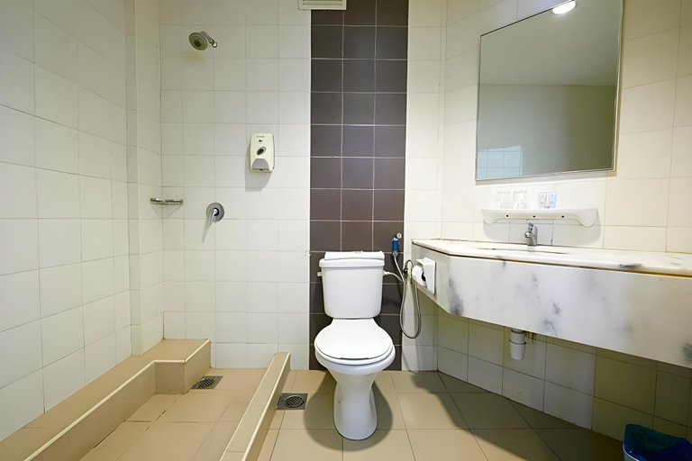 Bathroom 5, Kingston Hotel 11 @ Pwtc, KL, Kuala Lumpur