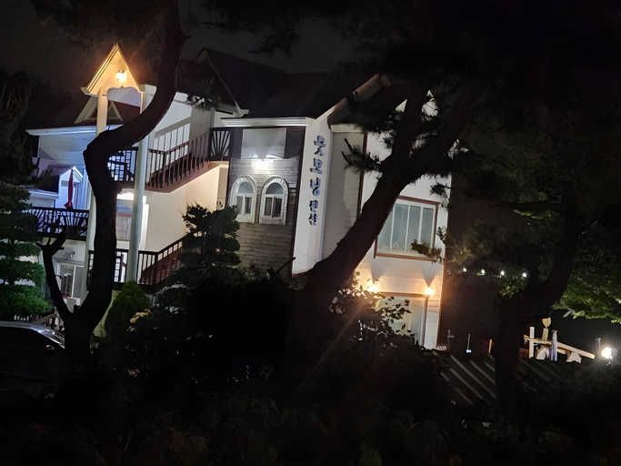 Others 2, Good Morning Pension, Taean