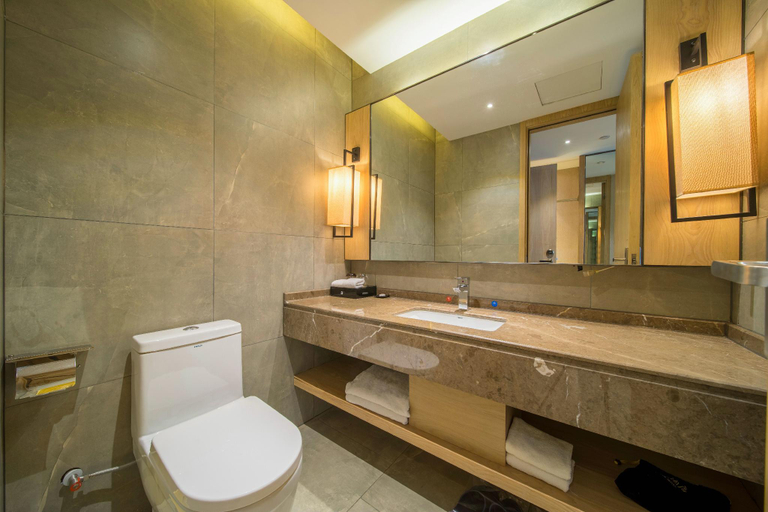 Bathroom 4, Hengyang Heyue Hotel, Hengyang
