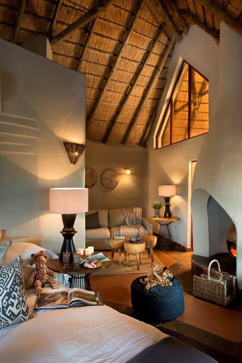 Bedroom 3, Madikwe Safari Lodge - All Inclusive, Ngaka Modiri Molema