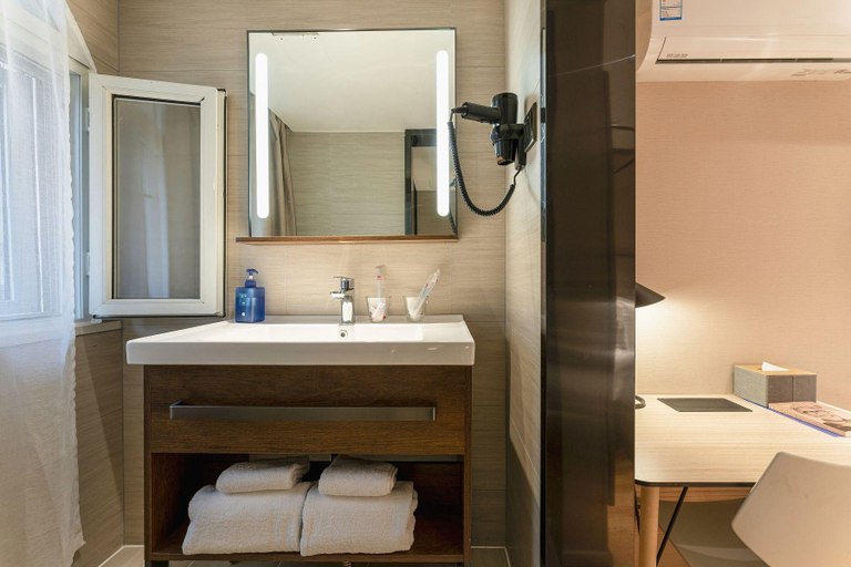 Bathroom 4, Hanting Hotel Xiamen Municipal Government, Xiamen