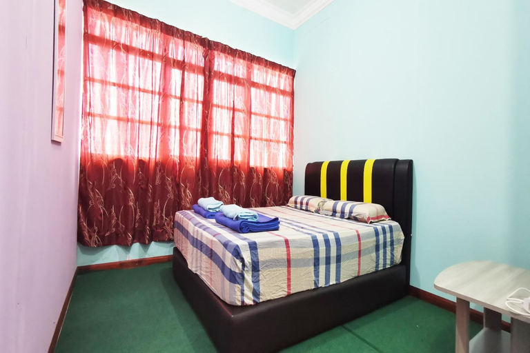 Bedroom 2, Hotel O Sosodikon Inap Desa, Ranau