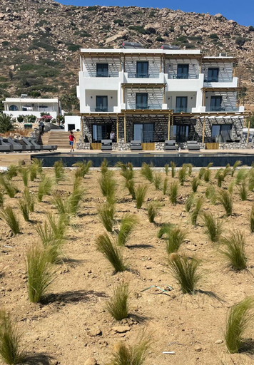 Exterior & Views 2, Latramys Suites, South Aegean