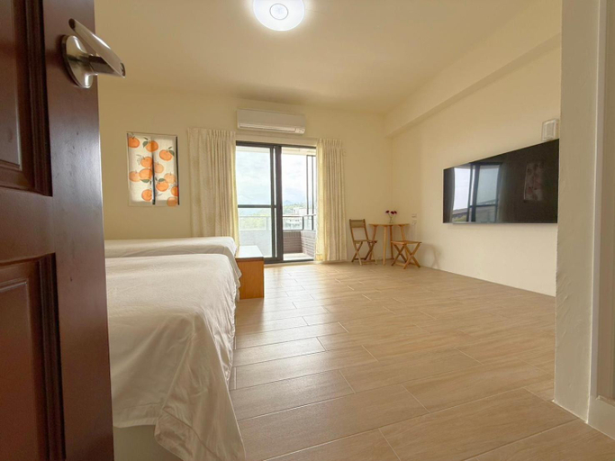 Others 5, Brand New Elevator Homestay Rich One Day, Yilan