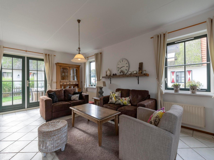 Others 5, Villa in Callantsoog near the Beach, Zijpe
