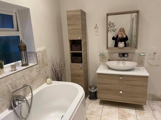 Bathroom 4, Rie's Retreat - The Emerald room, Somerset