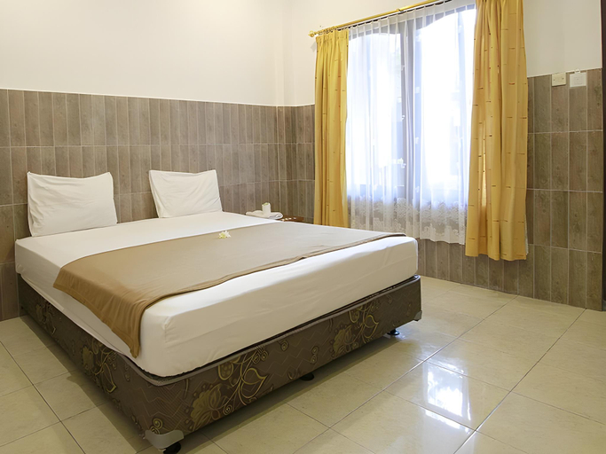 Bedroom 2, Puri Senggigi Hotel, Lombok
