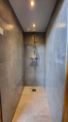 Bathroom 2, Bed & Breakfast De Stippelberg, Gemert-Bakel