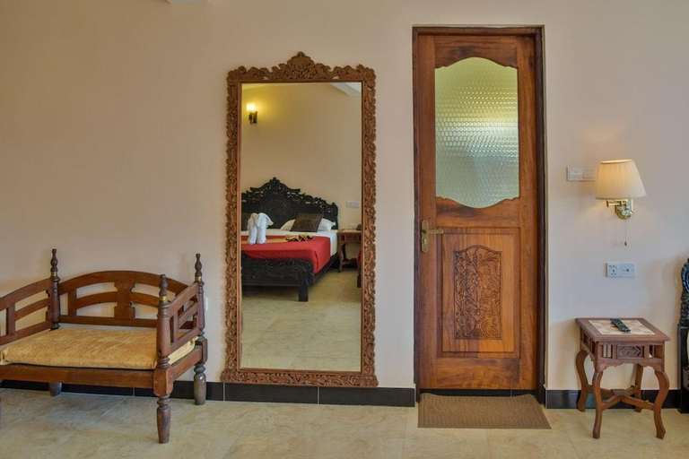 Bedroom 4, Tembo Palace Hotel, Mjini
