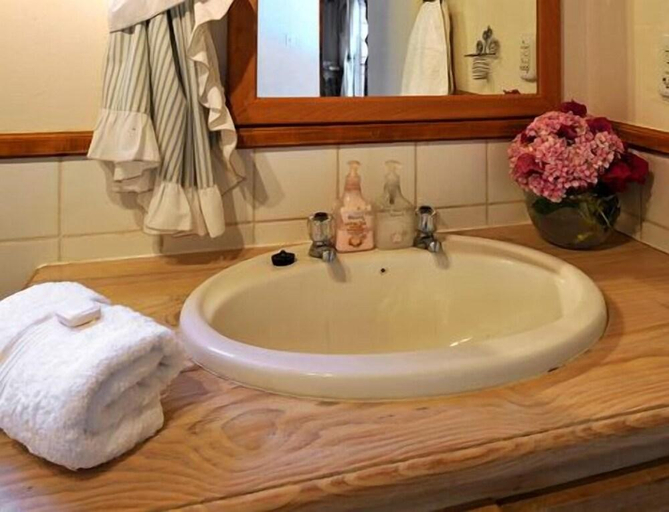 Bathroom 3, Little Willow Brooke @ Franschhoek, Cape Winelands