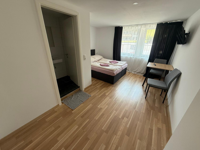 Bedroom 2, Gasthaus Tisis, Feldkirch