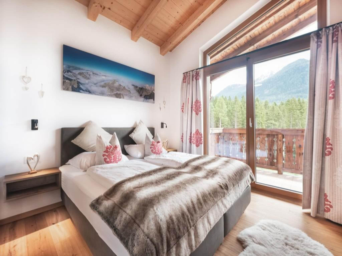 Bedroom 3, Chalet near Wildkogel Arena, Zell am See