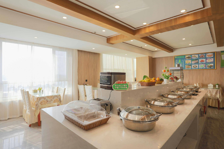 Food & Drinks 4, GreenTree Inn Express Laizhou Bus Station Wenhua Xi Street, Yantai
