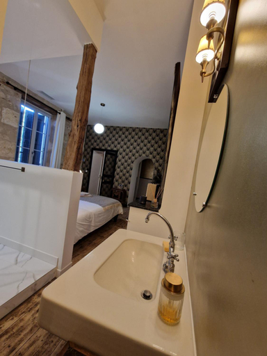 Bathroom 4, Domaine de Bôle, Gers