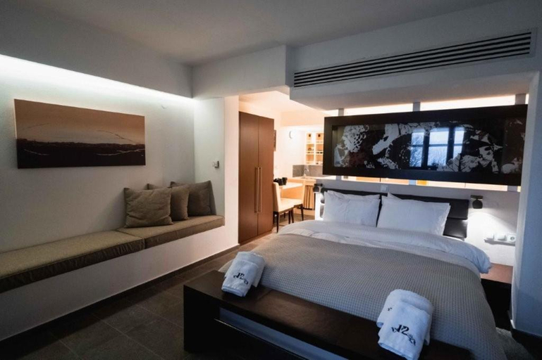 Bedroom 3, 12 Months Luxury Resort, Thessaly