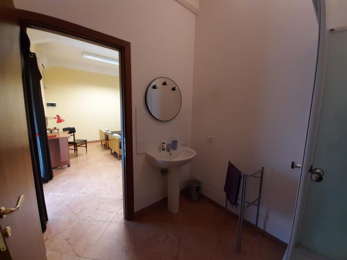 Bathroom 3, La Cascina del Sole, Cremona