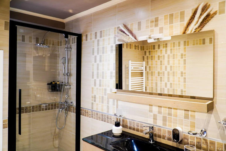 Bathroom 3, Cozy Artemis House Near Athens Airport, Attica