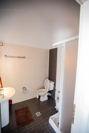 Bathroom 3, Apartments Chiliadou IIIB,IVB, Παραλια Χιλιαδου Φωκιδας, Ναυπακτος, Central Greece
