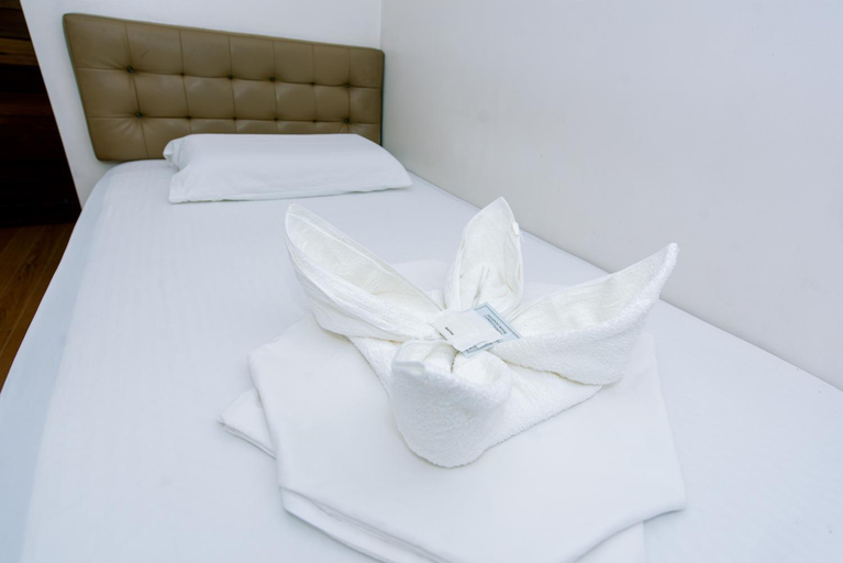 Bedroom 2, FB Budgetel Suites , Cagayan de Oro City