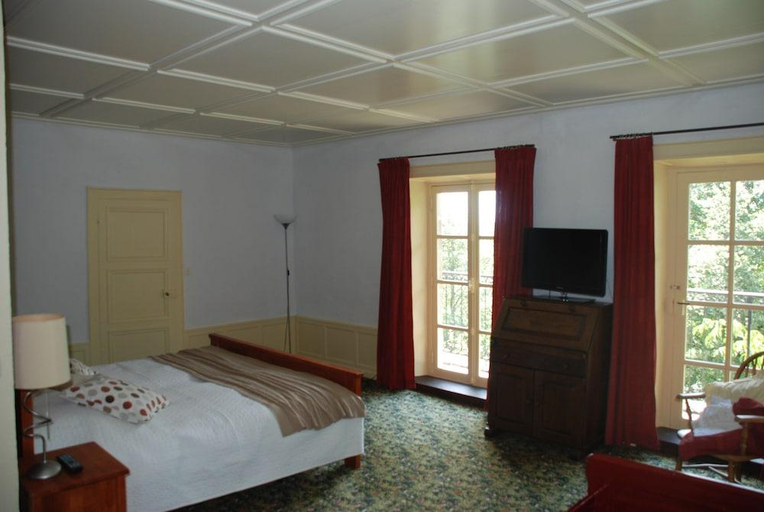 Bedroom 3, B&B Chateau le Bois, Corrèze