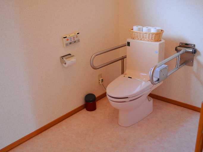 Bathroom 2, Pension and Restaurant La Collina, Nakafurano