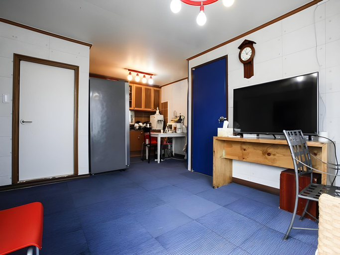 Others 5, W Mini Hotel, Seongbuk