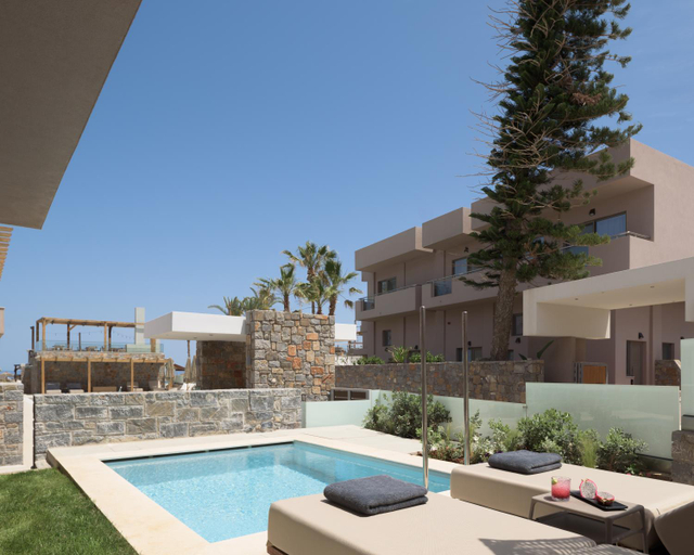 Sport & Beauty 2, High Beach White - Adults Only, Crete