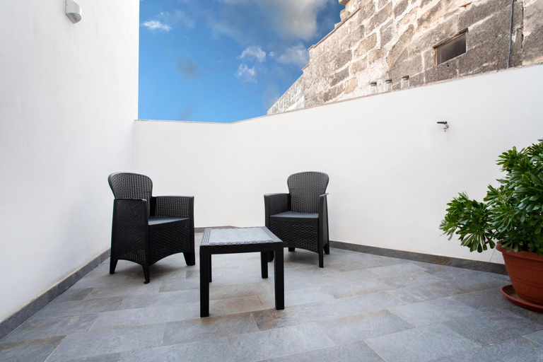 Others 4, Palazzo '800 : Marmetti, Lecce