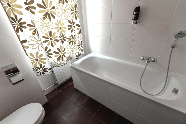 Bathroom 3, Gasthof Hohenrain, Garmisch-Partenkirchen