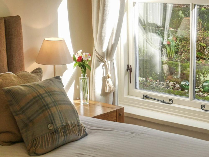 Bedroom 3, The Pierhouse Hotel, Argyll and Bute
