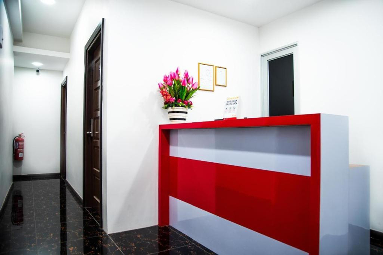 Others 5, Shuang Ling Inn, Miri