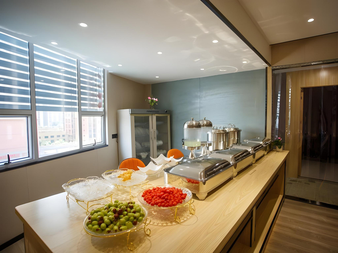 Food & Drinks, Green Tree Inn Express Yulin Chinese Medicine Port, Yulin