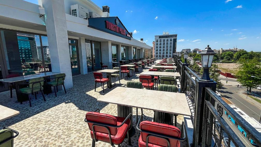 Food & Drinks 5, Turistik Palas Otel, Merkez