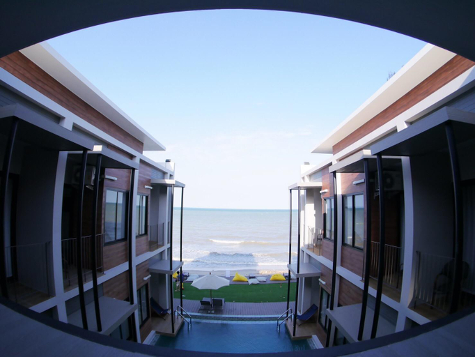 Exterior view 4, Leamsai Beach Resort, Chaiya