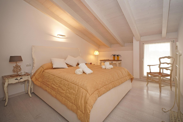 Bedroom 2, Resort Caesar C4 Sirmione Gardagate, Brescia