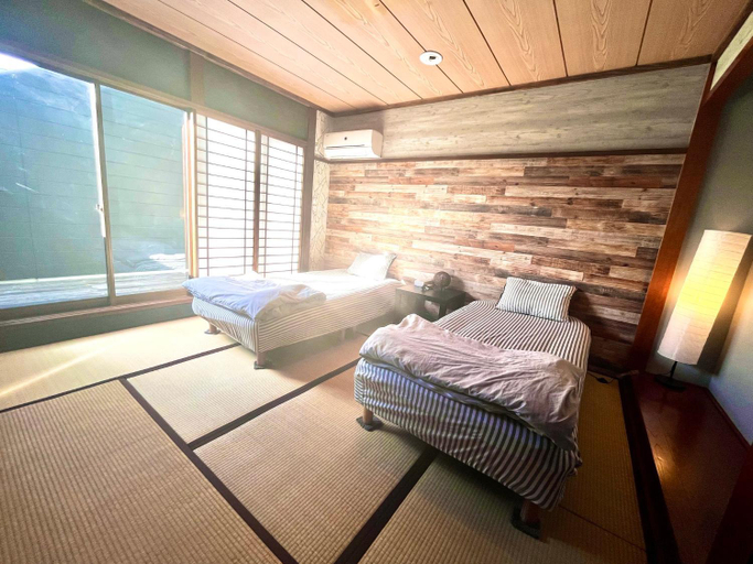 Bedroom 2, Drive in Ichinomiya motel, Ichinomiya