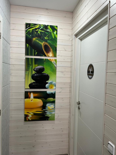Bathroom 3, River Dreams, Tarragona