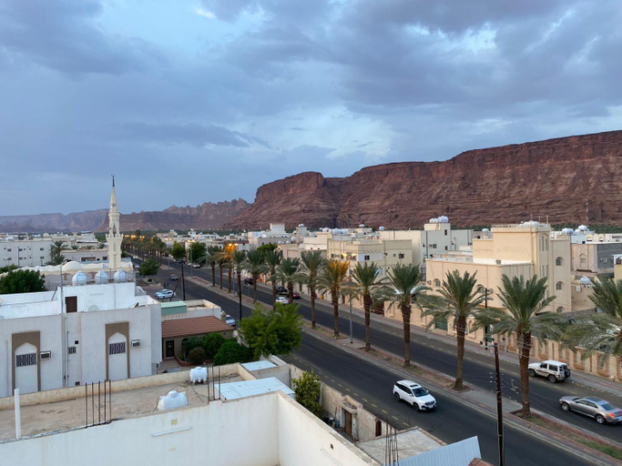 Others 5, Wind alula, AlUla