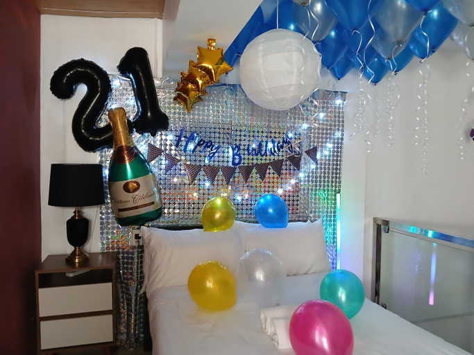 4, L1 Staycation in Quezon City 1 and 2 BR, Quezon City